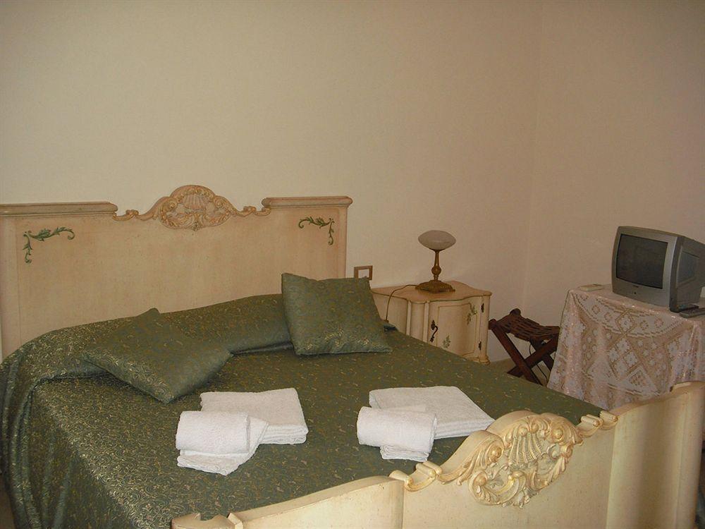 Almaran B&B Trapani Port & City المظهر الخارجي الصورة