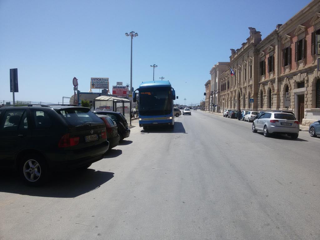 Almaran B&B Trapani Port & City المظهر الخارجي الصورة