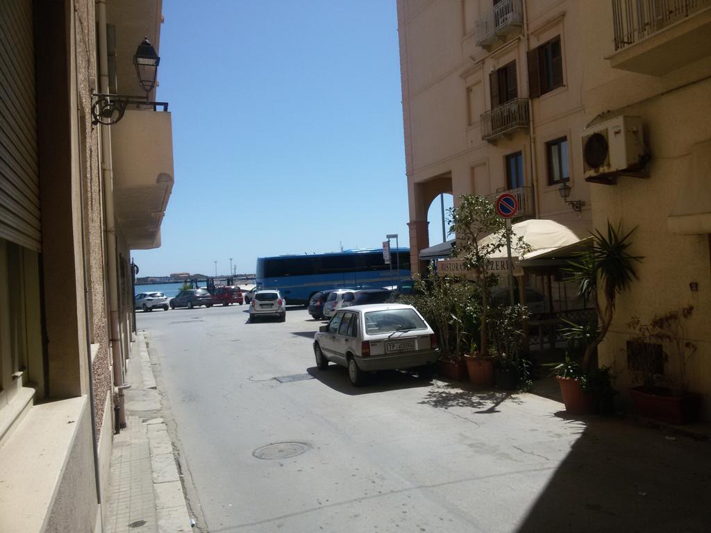 Almaran B&B Trapani Port & City المظهر الخارجي الصورة