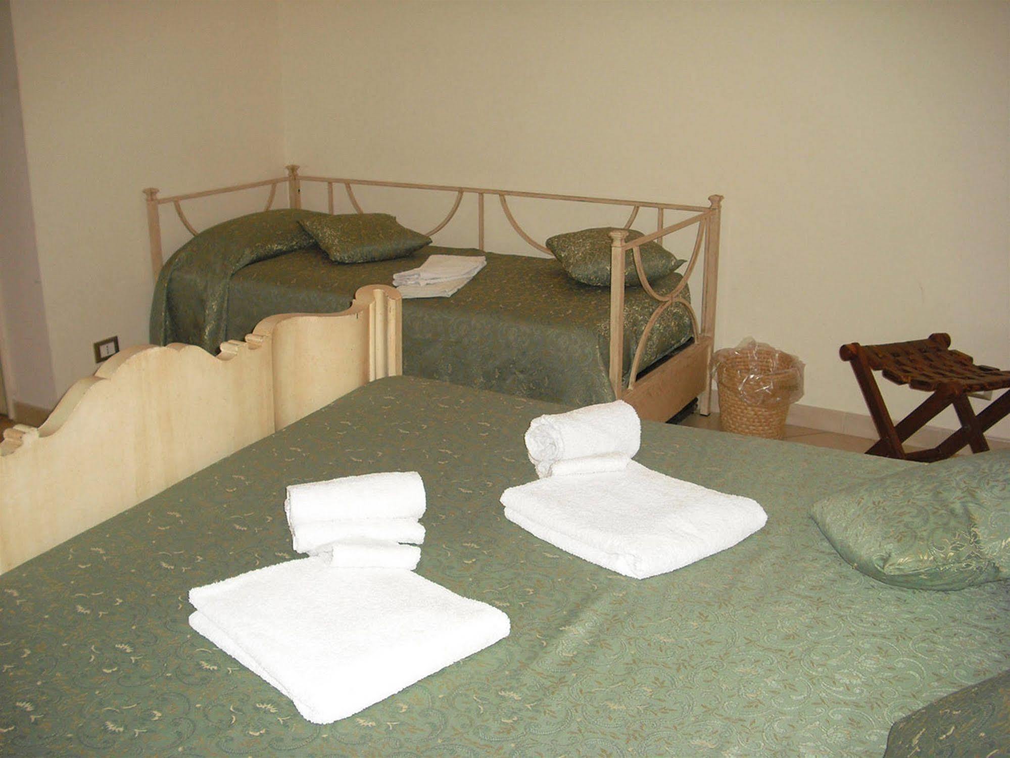 Almaran B&B Trapani Port & City المظهر الخارجي الصورة